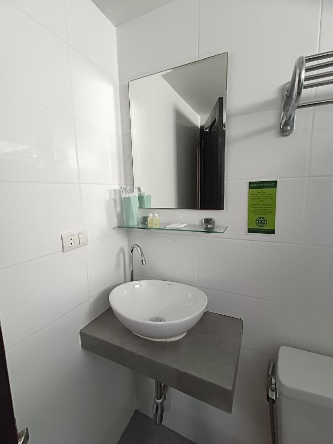 فندق Noble House Patong المظهر الخارجي الصورة