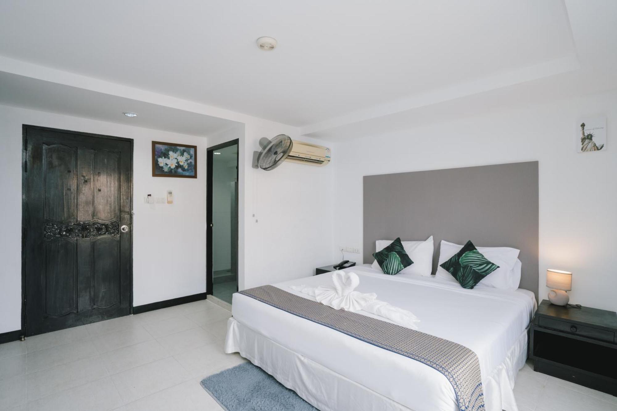 فندق Noble House Patong المظهر الخارجي الصورة